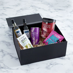 Welcome Wine Hamper - Minis & Treats